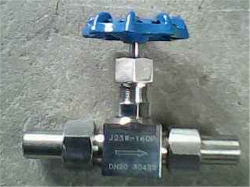 外螺纹麻豆精品一区